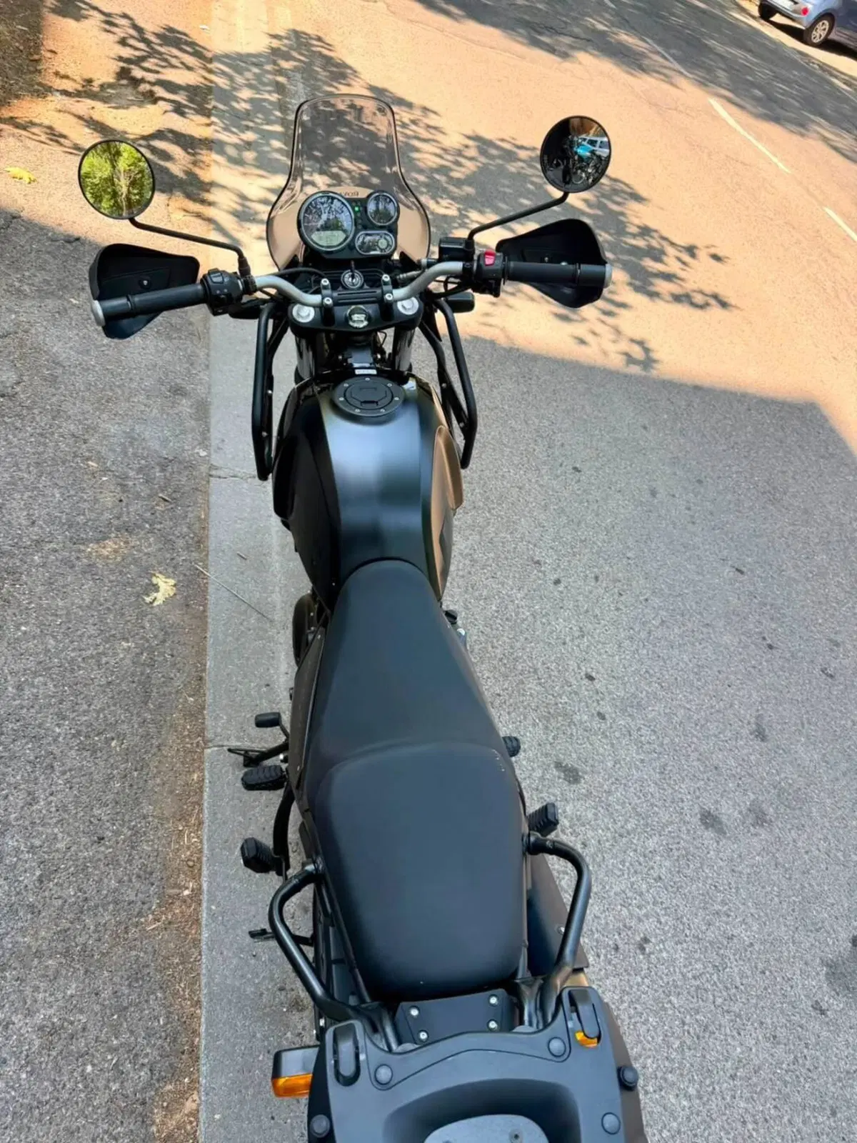 Royal Enfield Himalayan 411 (2021 - 24) (5)