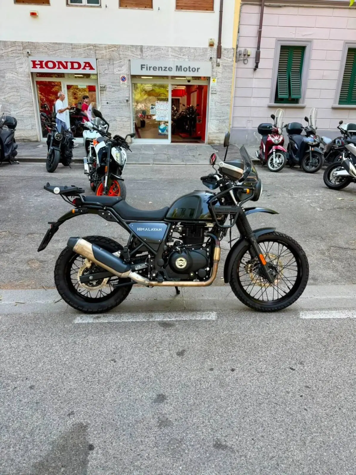 Royal Enfield Himalayan 411 (2021 - 24)
