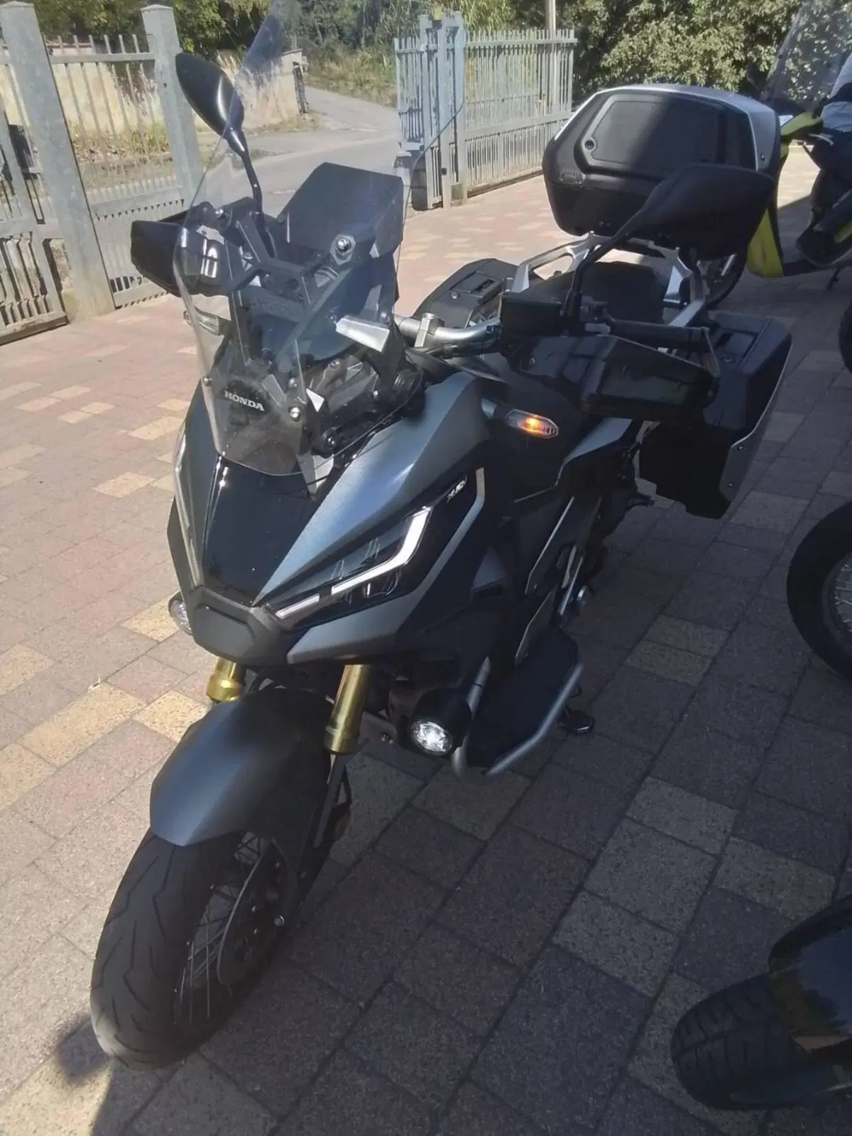Honda X-ADV 750 DCT Travel (2021 - 24) (10)