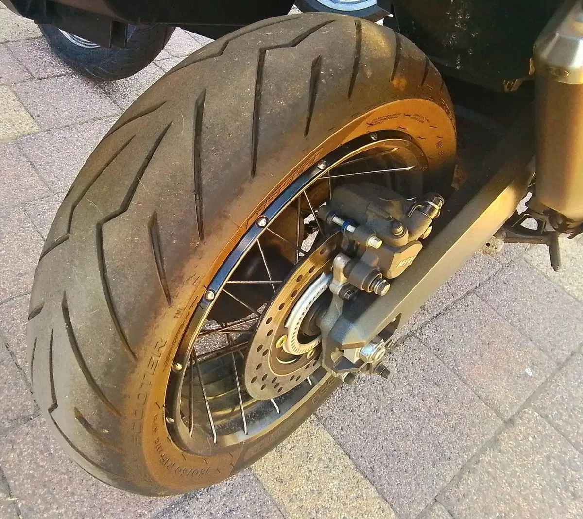 Honda X-ADV 750 DCT Travel (2021 - 24) (13)