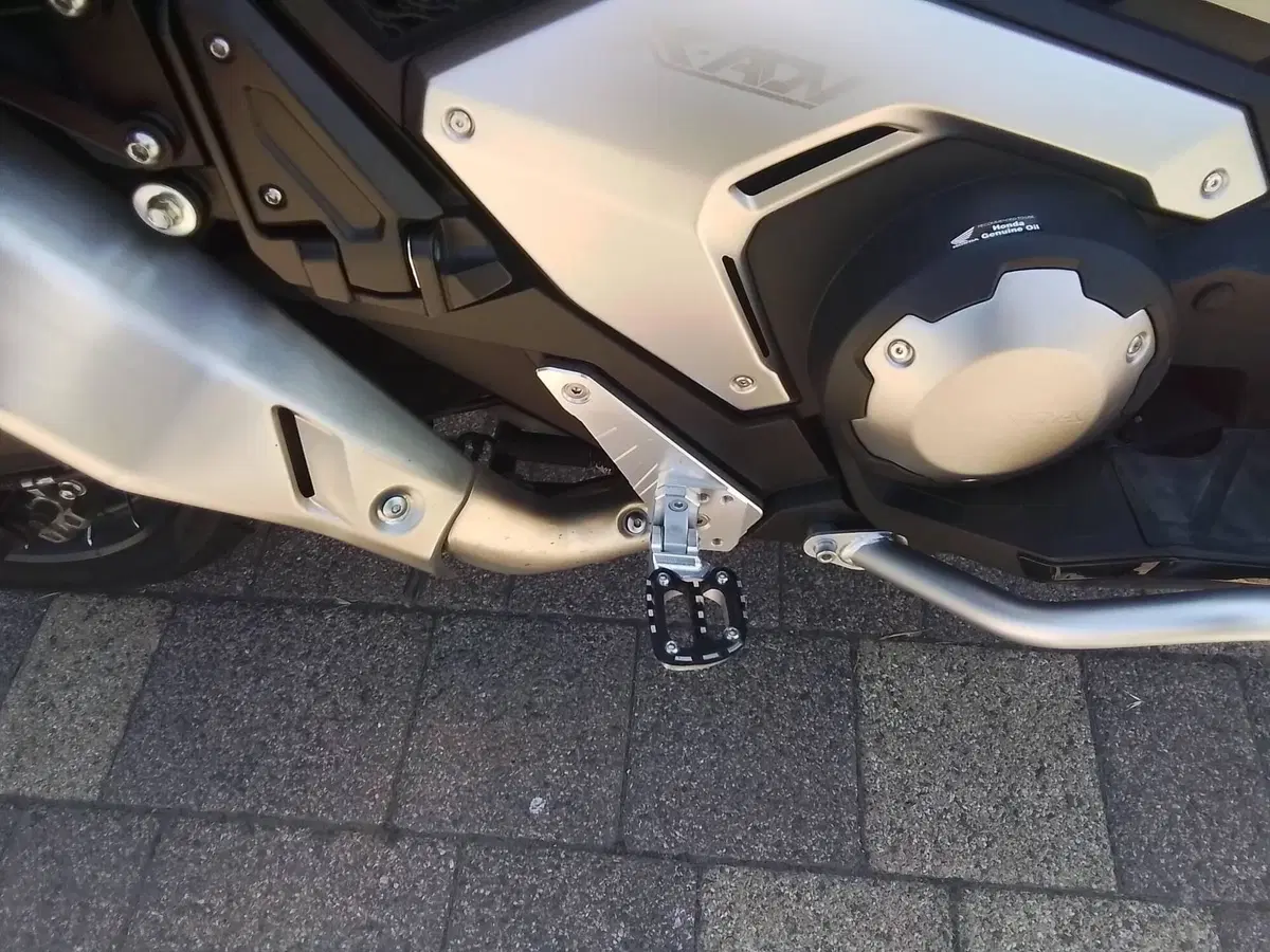Honda X-ADV 750 DCT Travel (2021 - 24) (16)