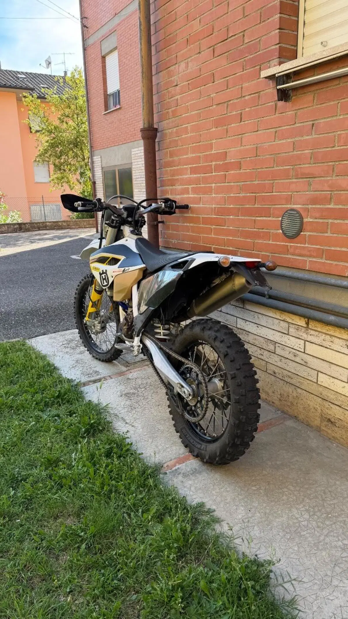 Husqvarna FE 250 (2014) (3)
