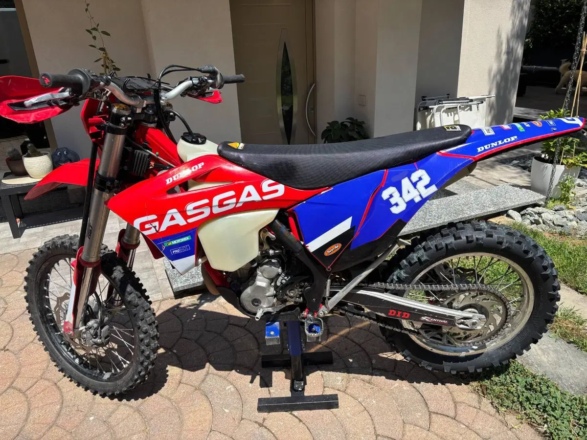 GASGAS EC 350 F (2023) (2)