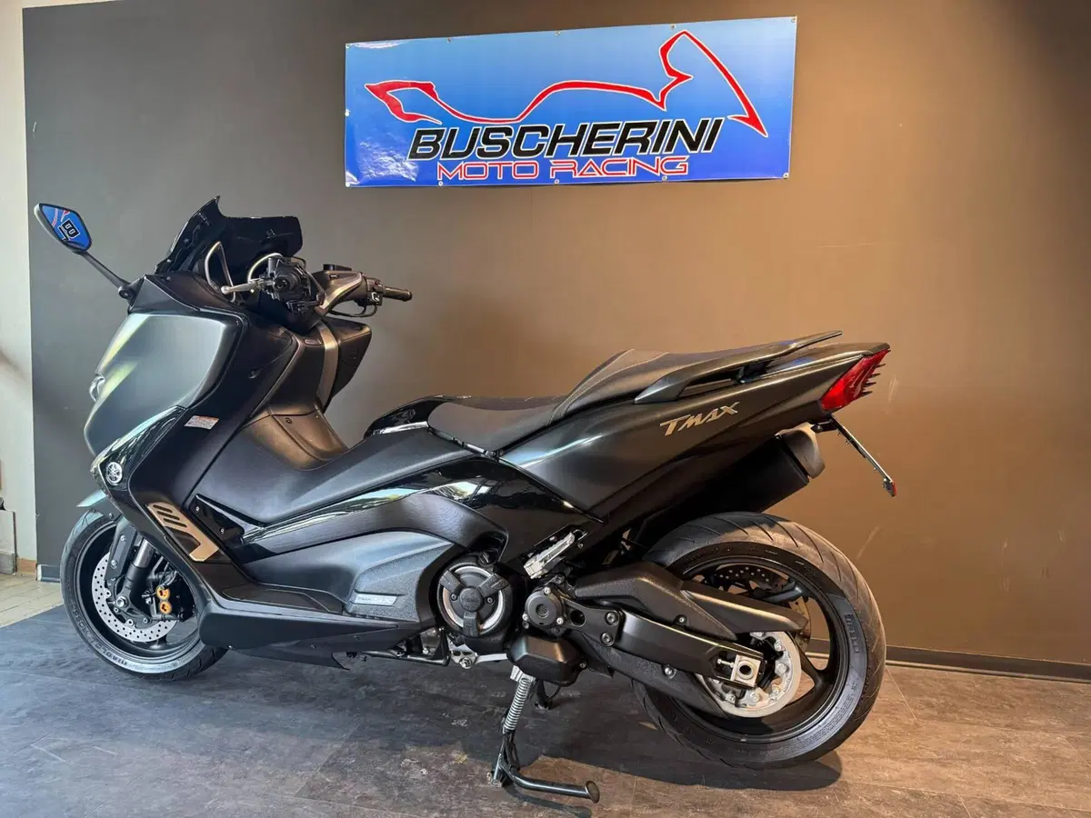 Yamaha T-Max 530 SX (2017 - 19) (3)