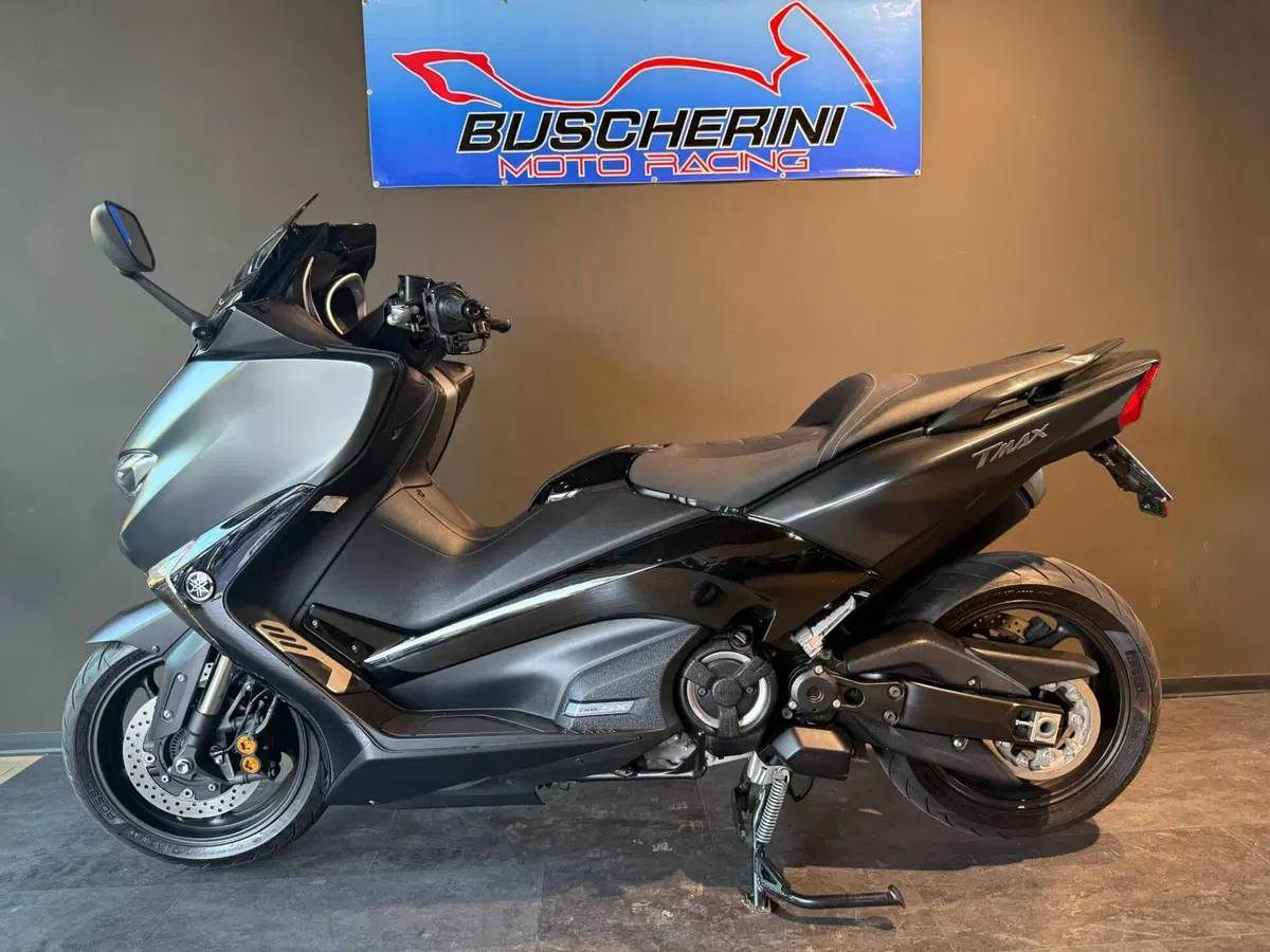 Yamaha T-Max 530 SX (2017 - 19) (5)