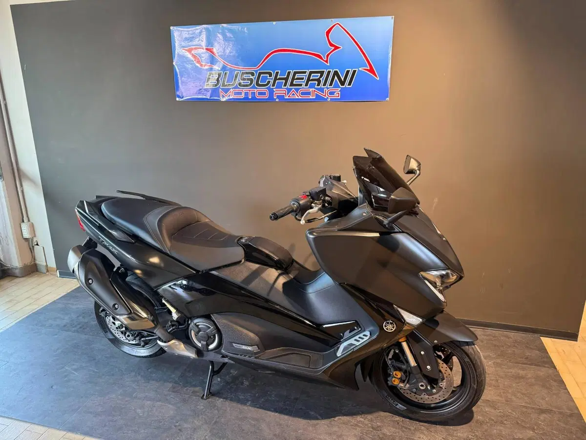 Yamaha T-Max 530 SX (2017 - 19) (14)