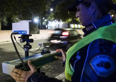 Autovelox, nuovo decreto in vigore: cosa fare se arriva una multa e come verificare se è valida