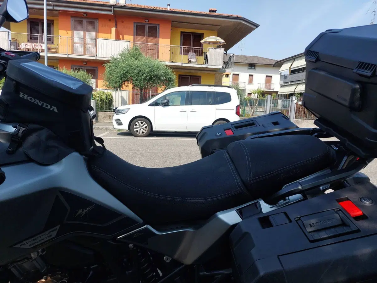 Honda Africa Twin CRF 1100L Adventure Sports DCT Travel Edition (2022 - 23) (10)