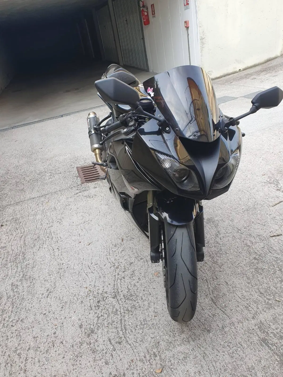 Kawasaki Ninja 600 ZX-6R (2009 - 16) (2)