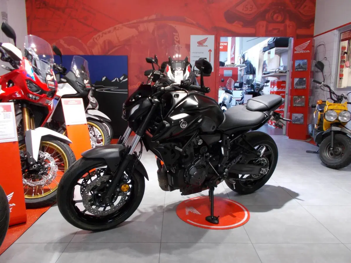 Yamaha MT-07 (2021 - 24) (2)