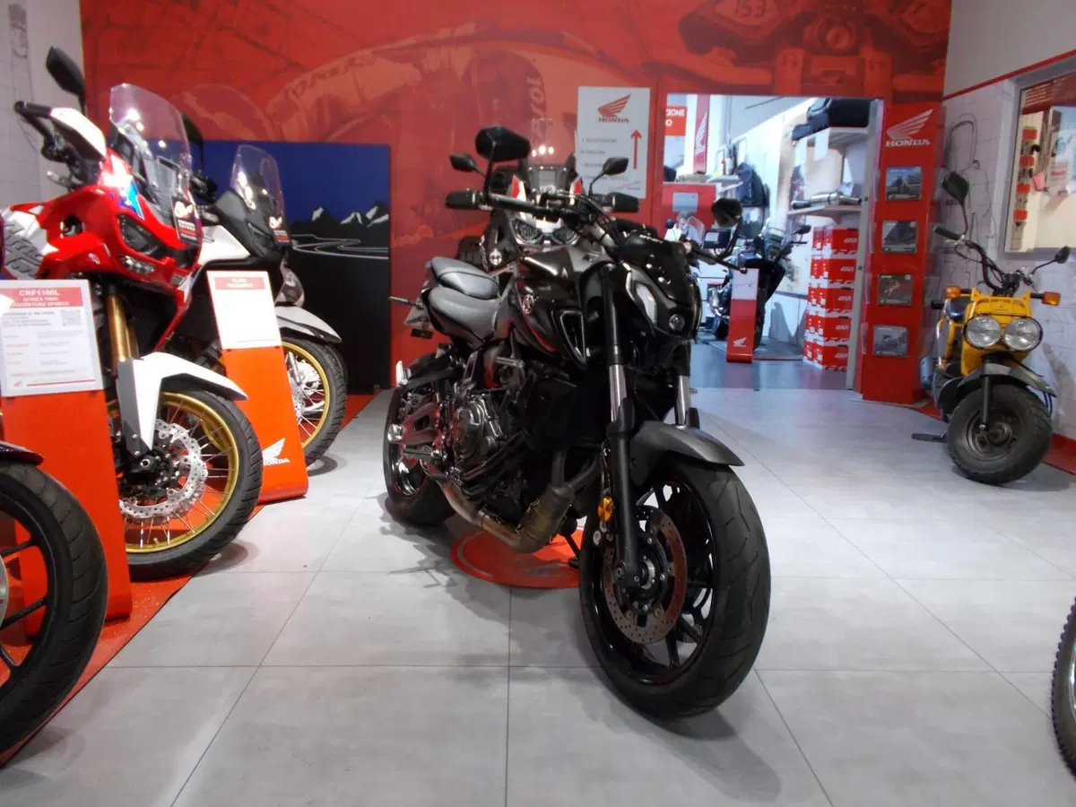 Yamaha MT-07 (2021 - 24) (7)