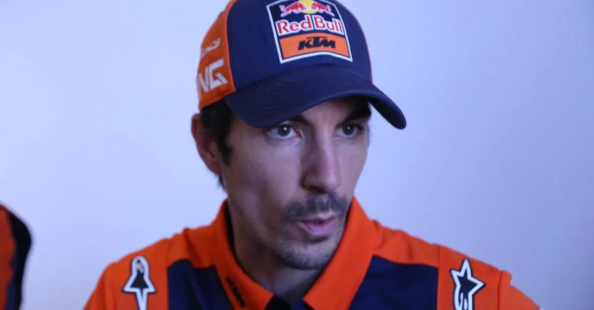 MotoGP 2026. GP di Germania. Maverick Vi&ntilde;ales si ritira per i dolori al braccio: "Stavo girando a vuoto"