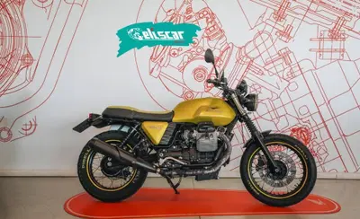 Moto Guzzi V7 Caf&egrave; Classic (2009 - 12) usata