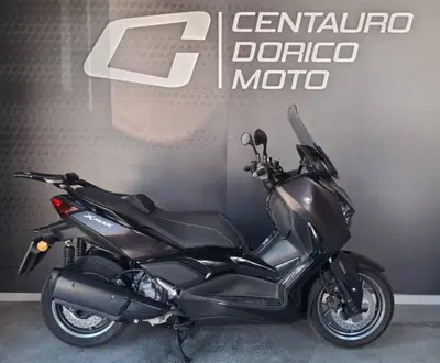 Yamaha X-Max 300 Tech Max (2021 - 24) usata