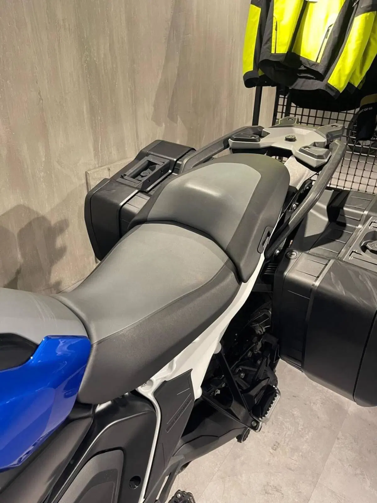 Bmw R 1300 GS Trophy (2023 - 26) (3)