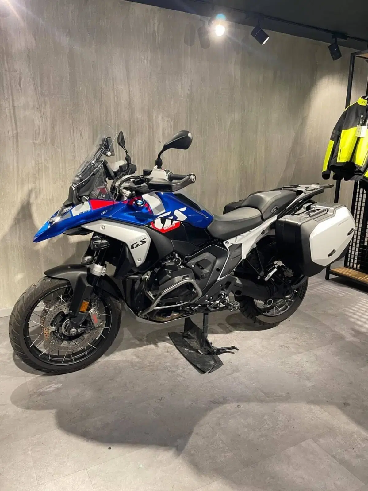 Bmw R 1300 GS Trophy (2023 - 26) (4)