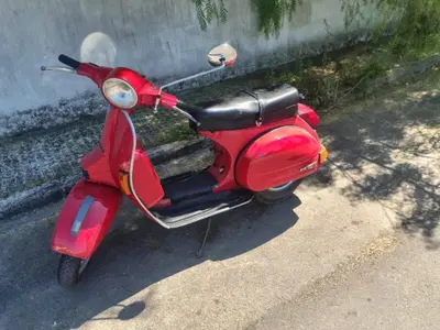 Piaggio Vespa 125 PX usata