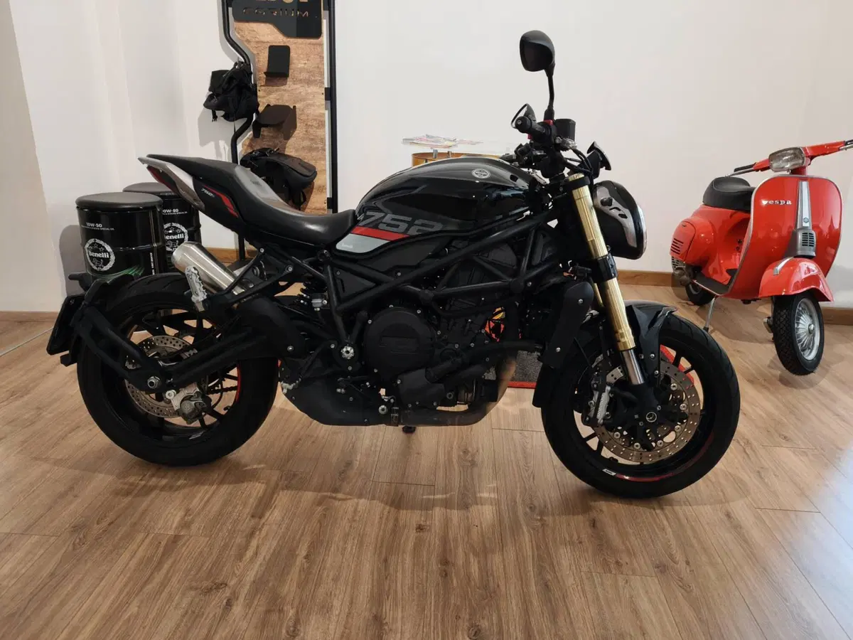Benelli 752 S (2022 - 25)