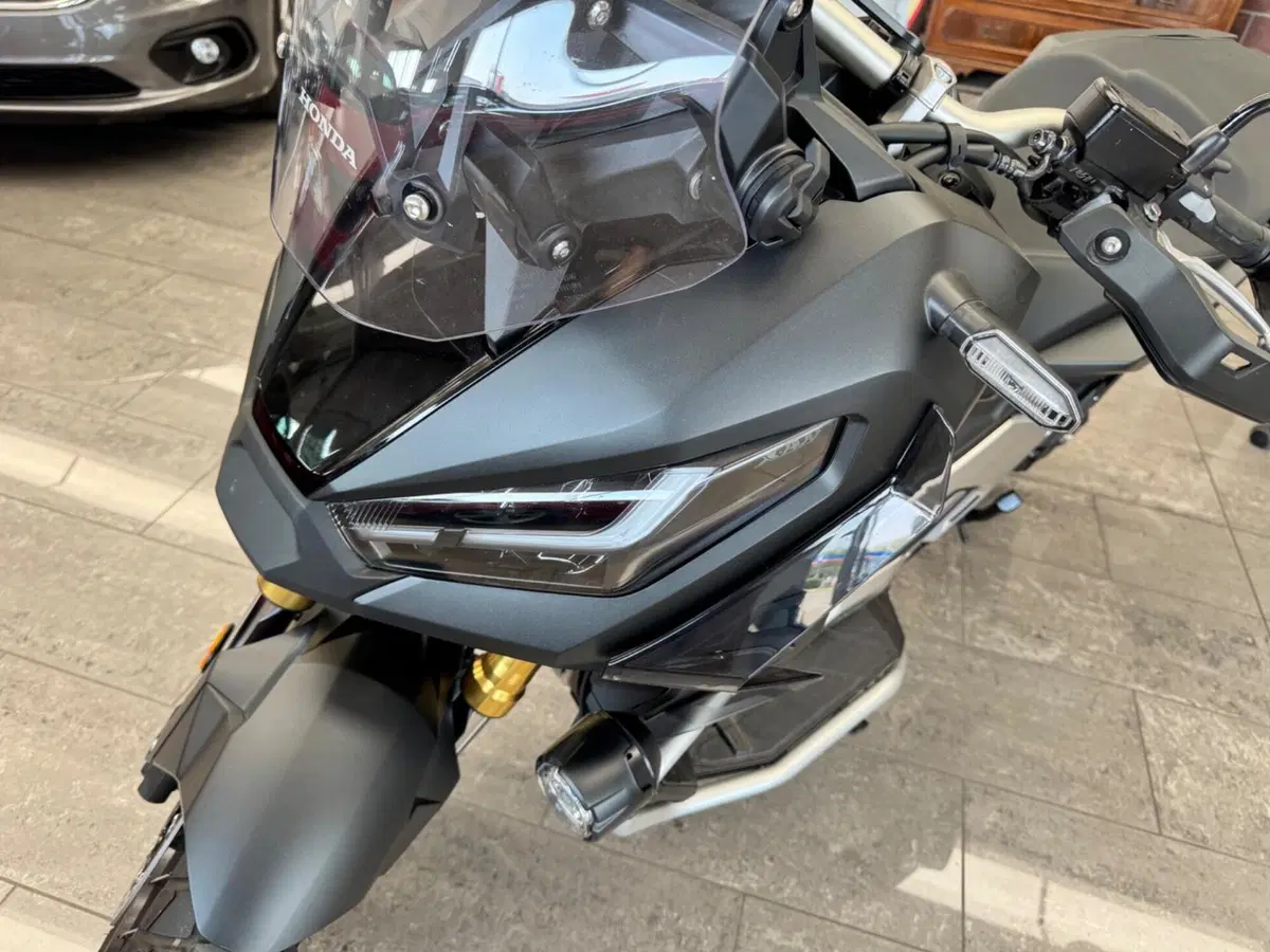 Honda X-ADV 750 DCT (2021 - 24) (13)