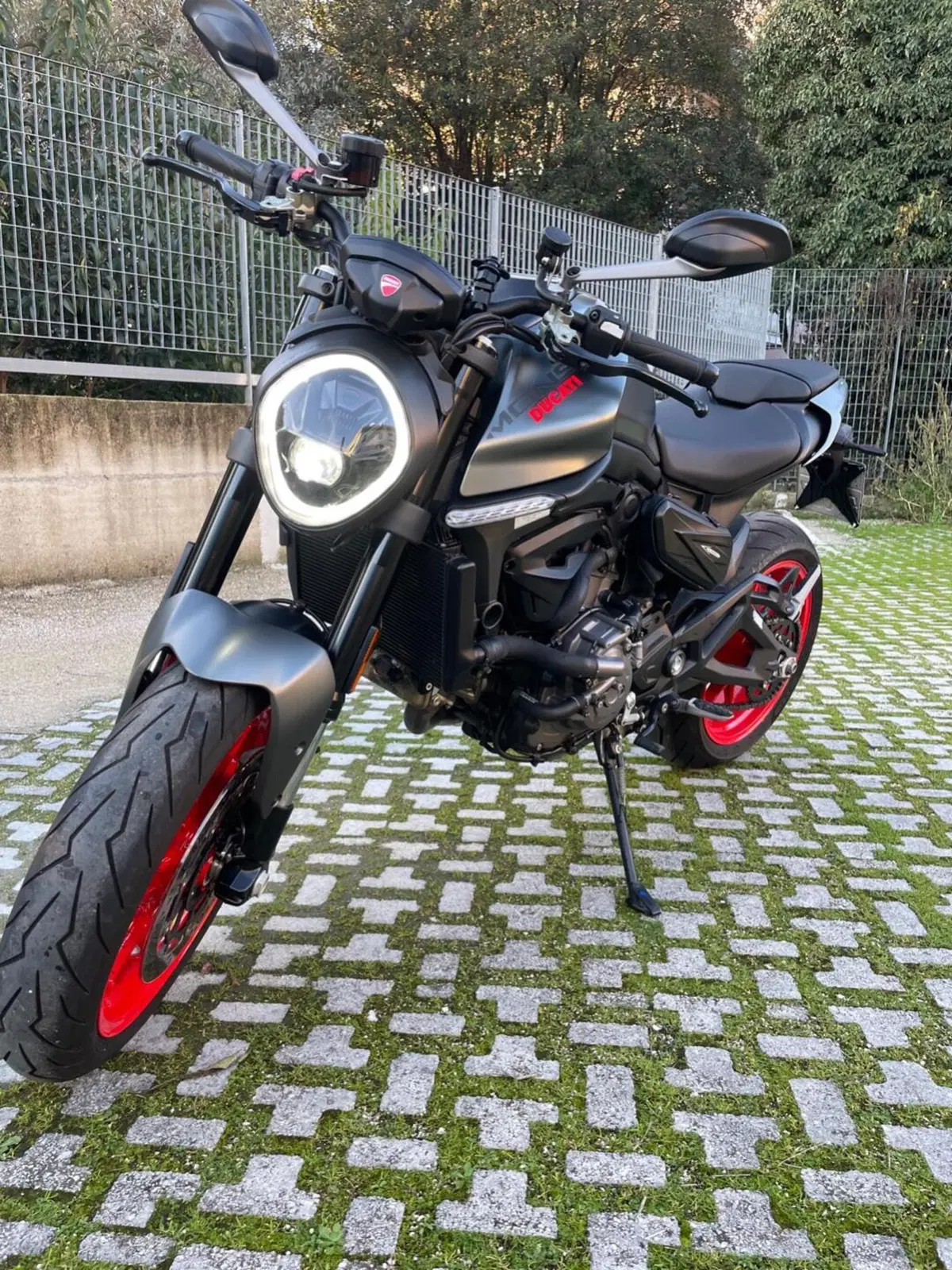 Ducati Monster 937 (2021 - 25) (6)