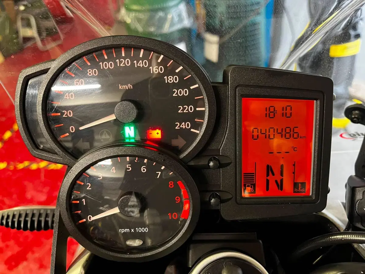 Bmw R 1200 R (2006 - 11) (3)