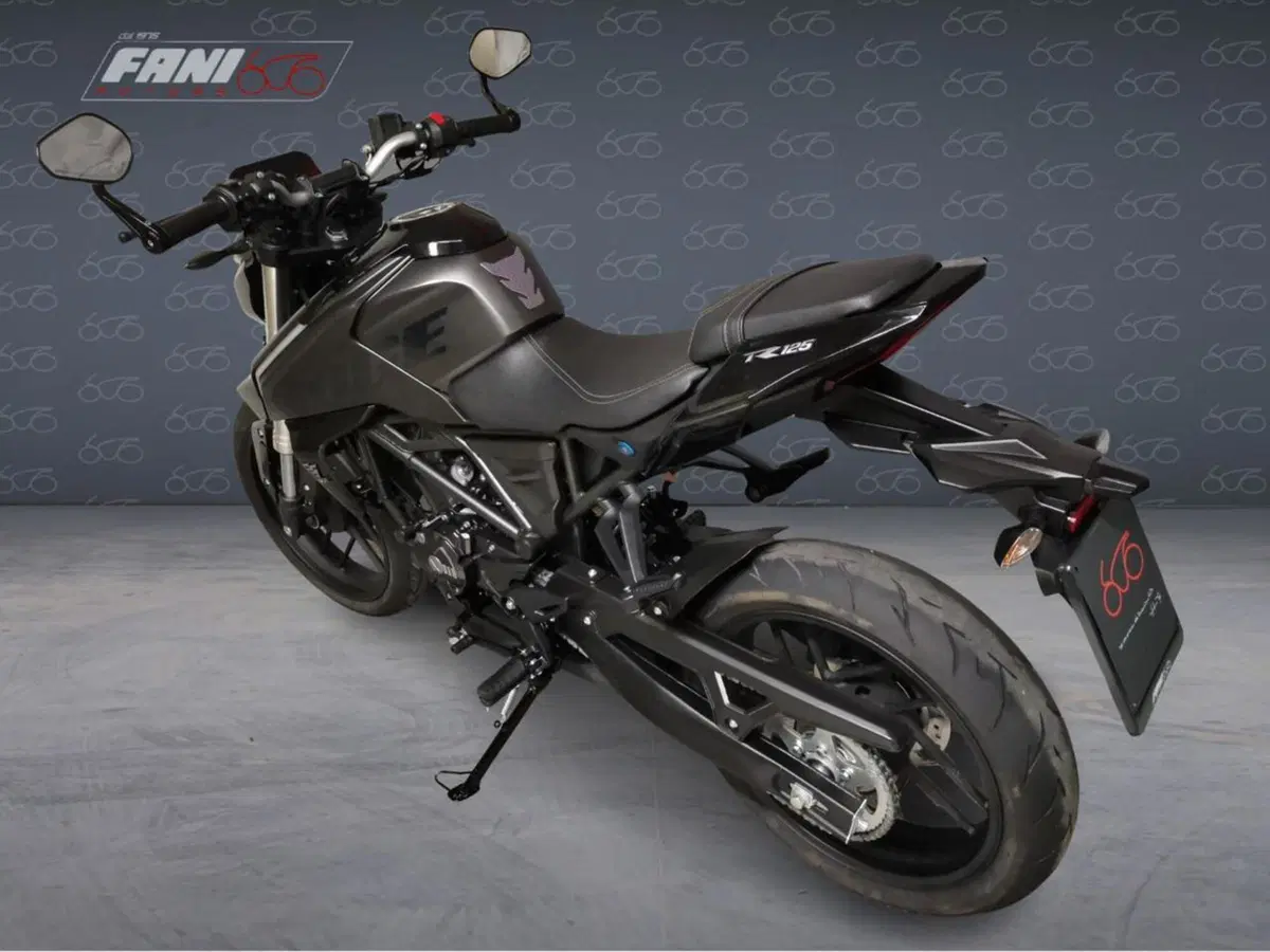 Voge Brivido 125R (2023 - 26) (4)