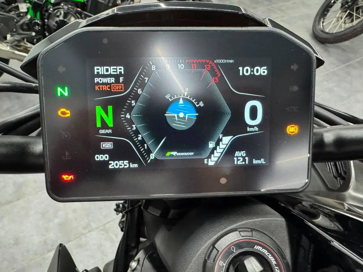 Kawasaki Z 1100 SE (2026) (5)