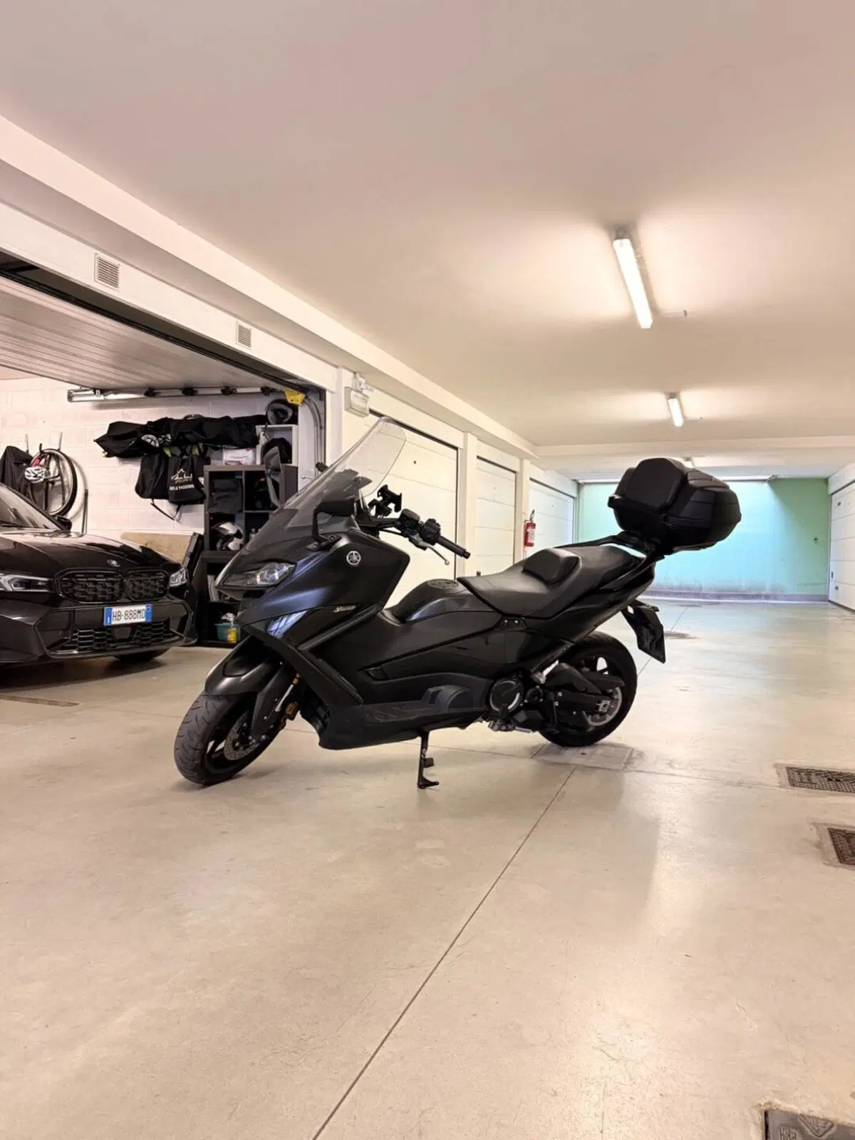 Yamaha T-Max 560 Tech Max (2022 - 24) (5)