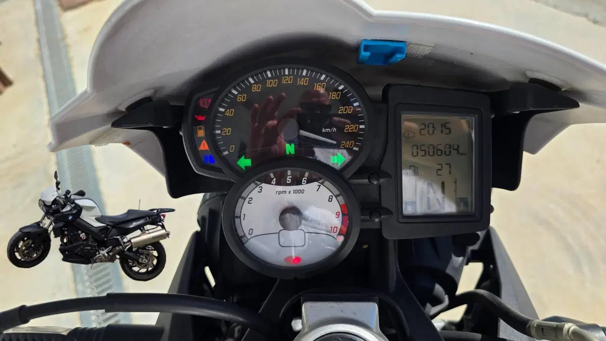 Bmw F 800 R (2009 - 11) (4)
