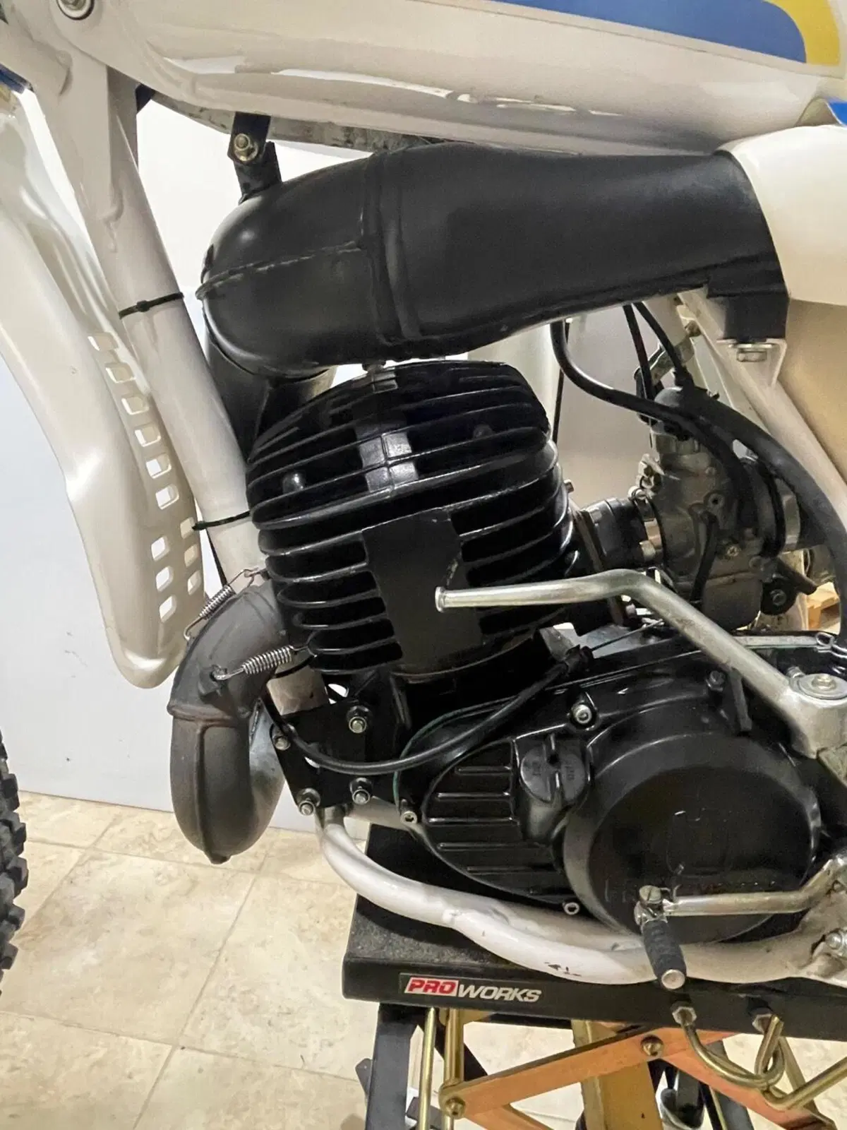 Husqvarna Wr 240 (4)
