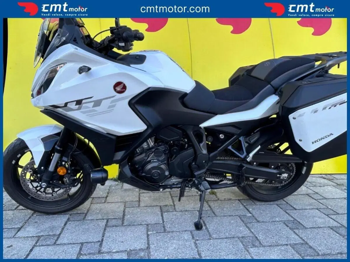 Honda NT 1100 DCT (2022 - 24) (3)