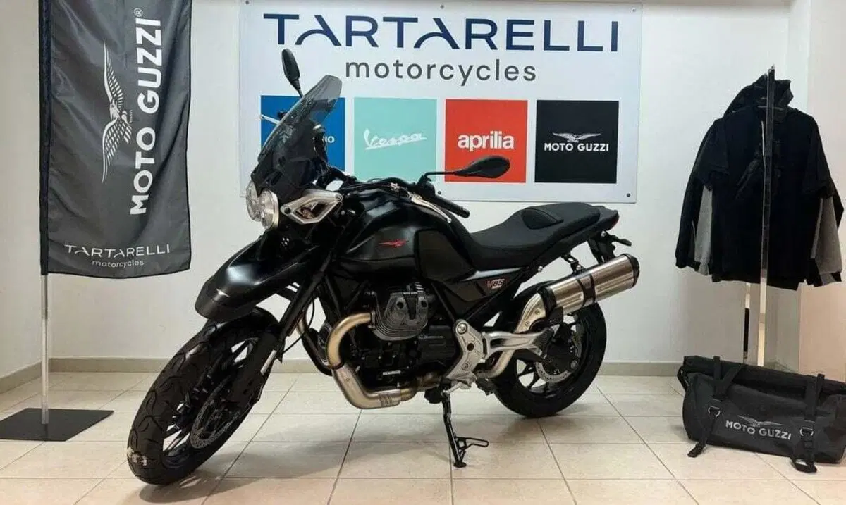 Moto Guzzi V85 Strada (2024 - 26) (7)