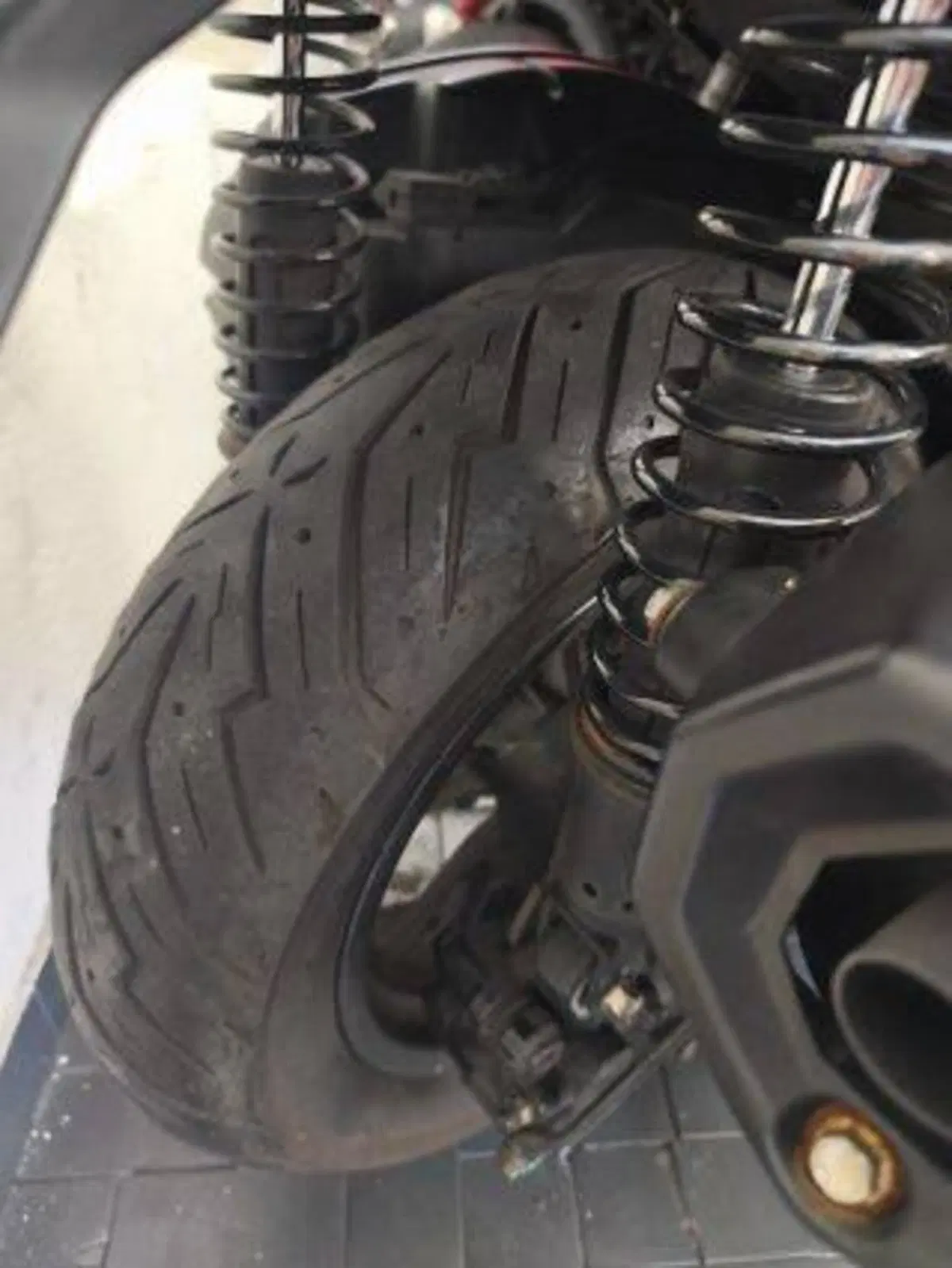 Kymco DTX 360 300 (2022 - 25) (7)