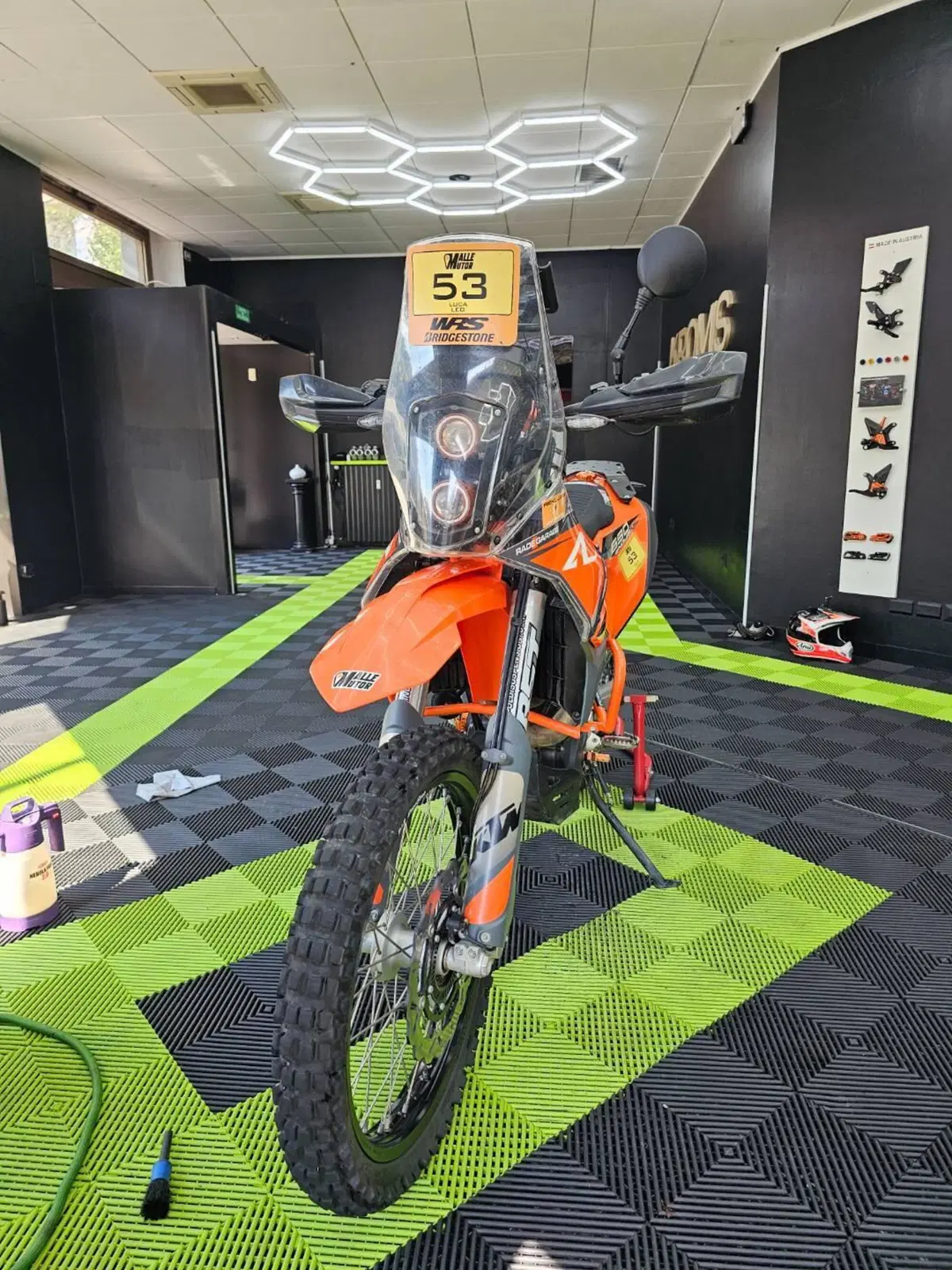 KTM 690 Enduro R (2022 - 25) (3)