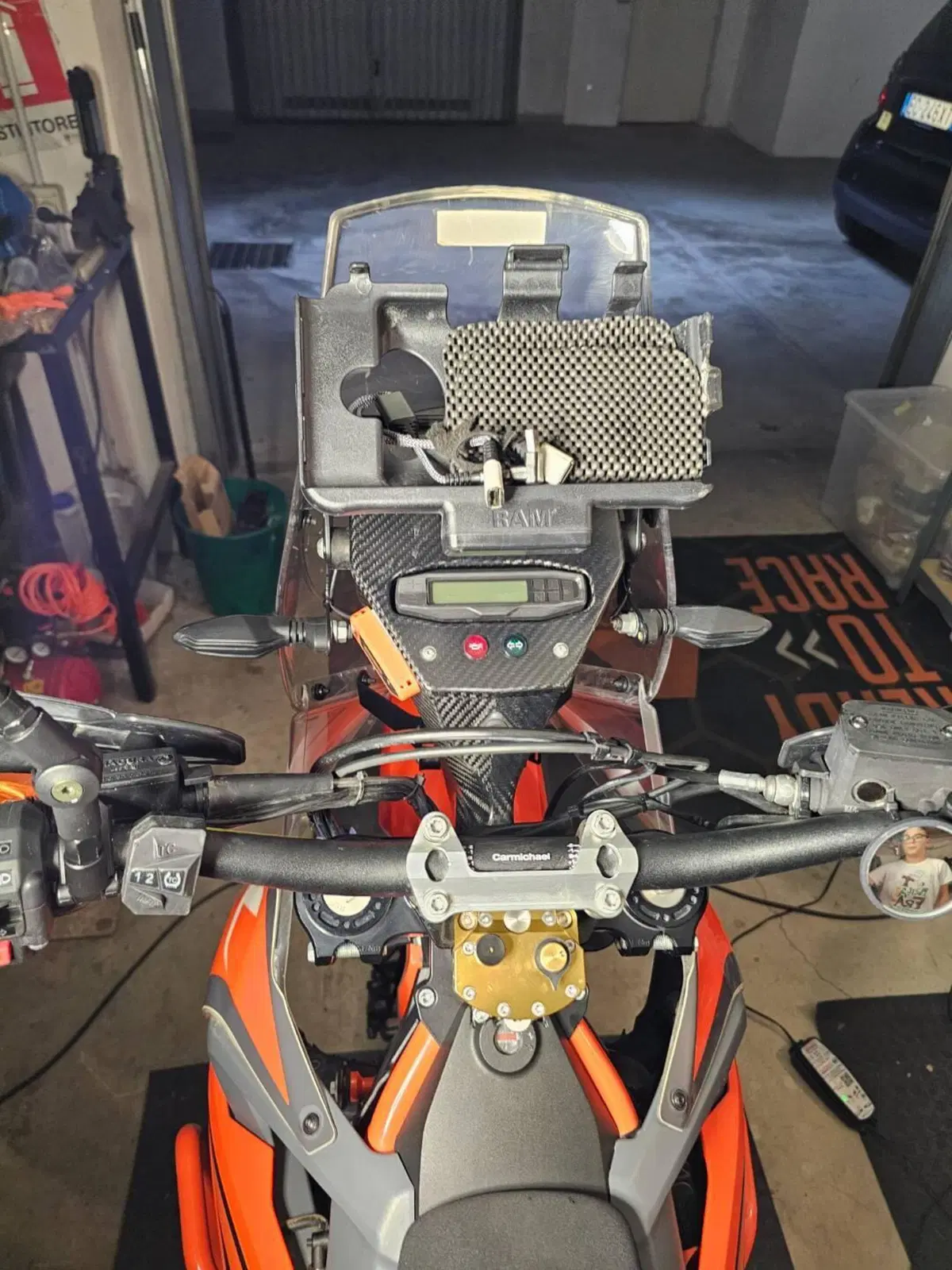 KTM 690 Enduro R (2022 - 25) (9)