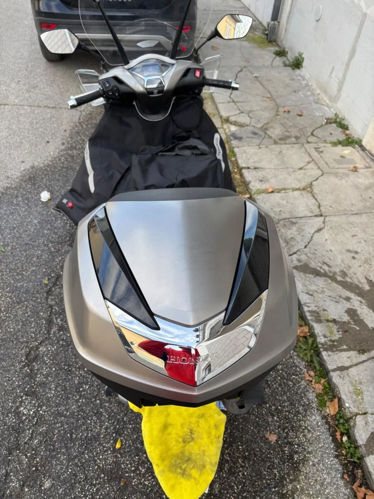 Honda SH 350 (2021 - 24) (3)
