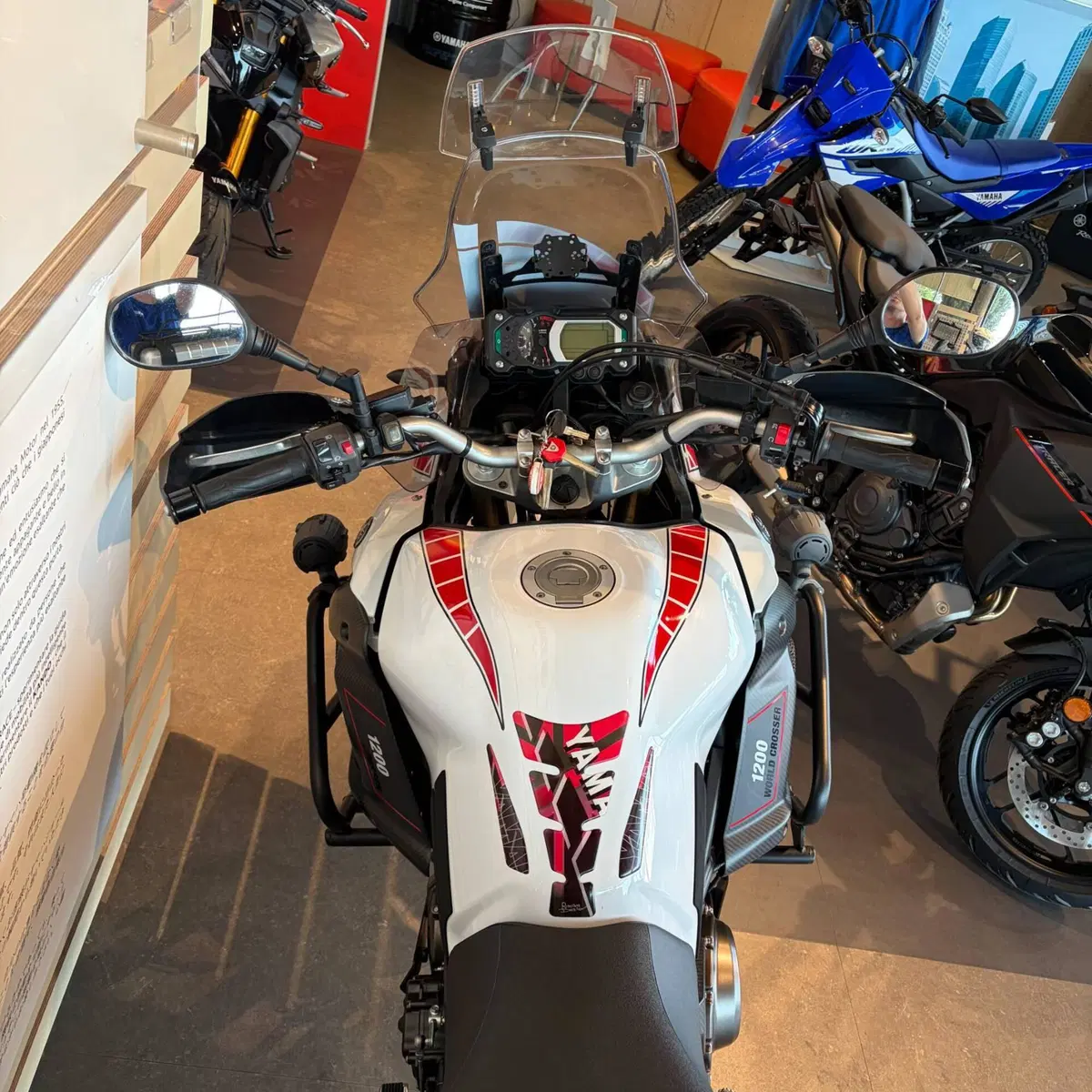 Yamaha XT1200Z Super Ténéré Worldcrosser (2012 - 14) (3)
