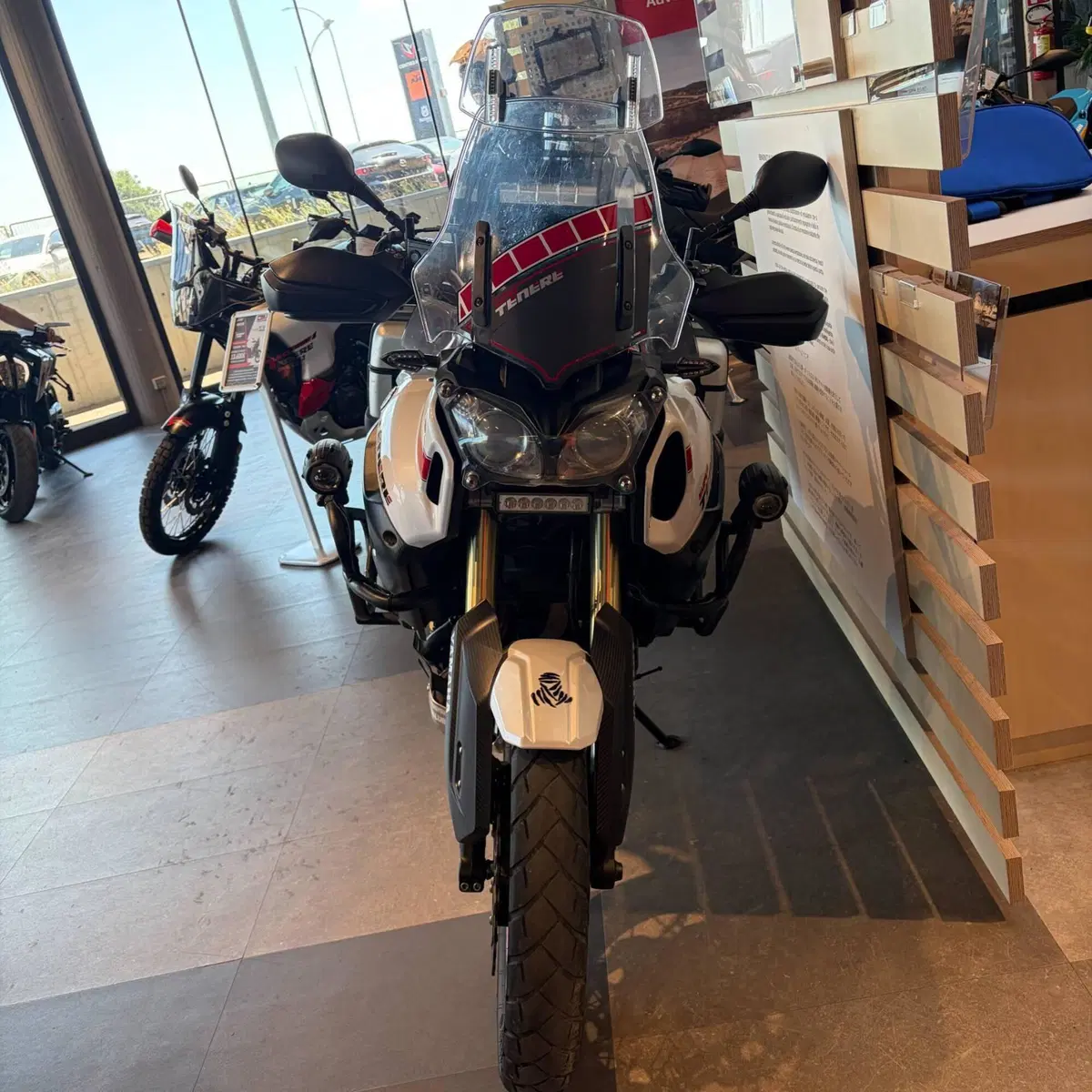 Yamaha XT1200Z Super Ténéré Worldcrosser (2012 - 14) (7)