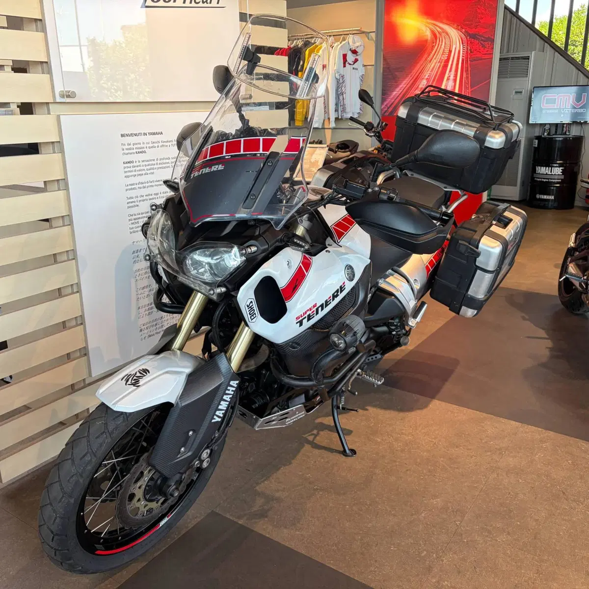 Yamaha XT1200Z Super Ténéré Worldcrosser (2012 - 14) (9)