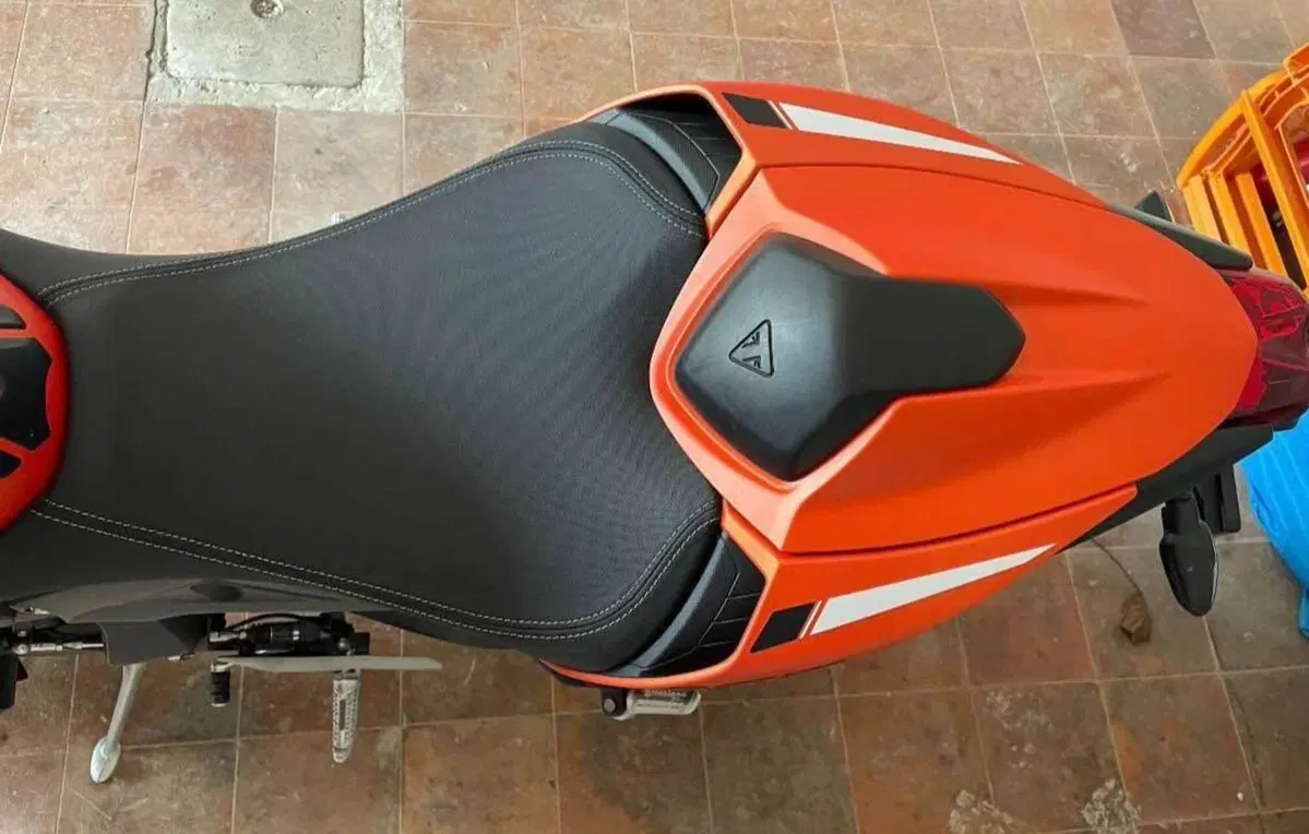 Triumph Street Triple 765 R (2023 - 26) (6)