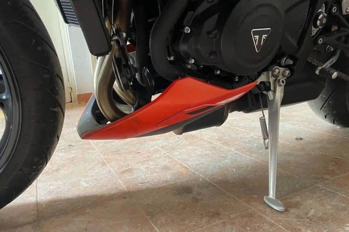 Triumph Street Triple 765 R (2023 - 26) (7)