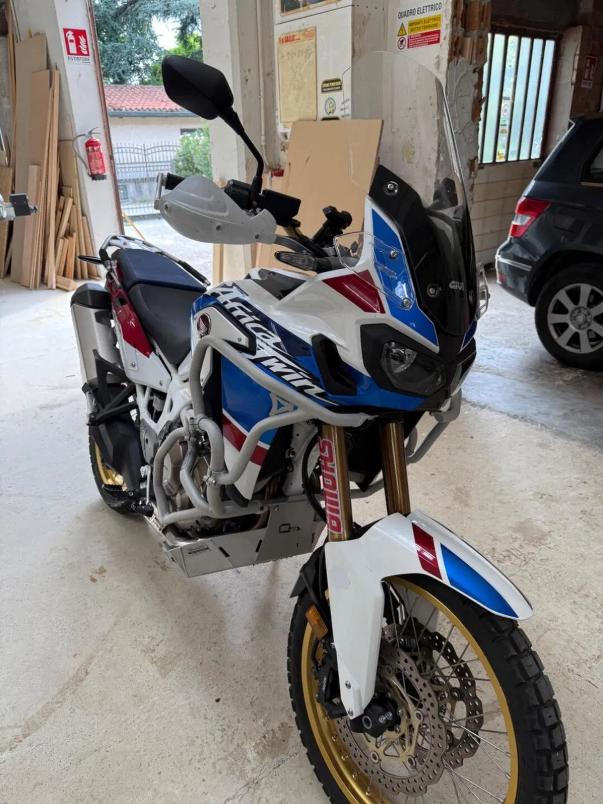 Honda Africa Twin CRF 1000L (2018 - 19) (11)