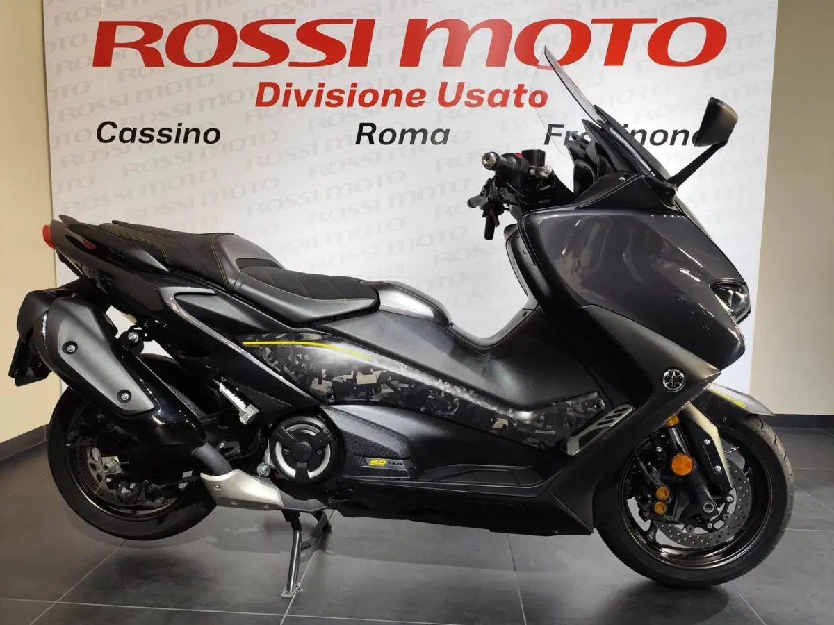 Yamaha T-Max 560 20° anniversario (2021)