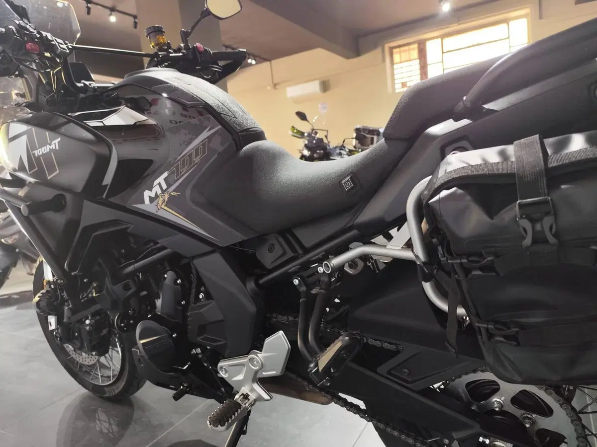 CFMOTO 700MT (2024 - 26) (6)