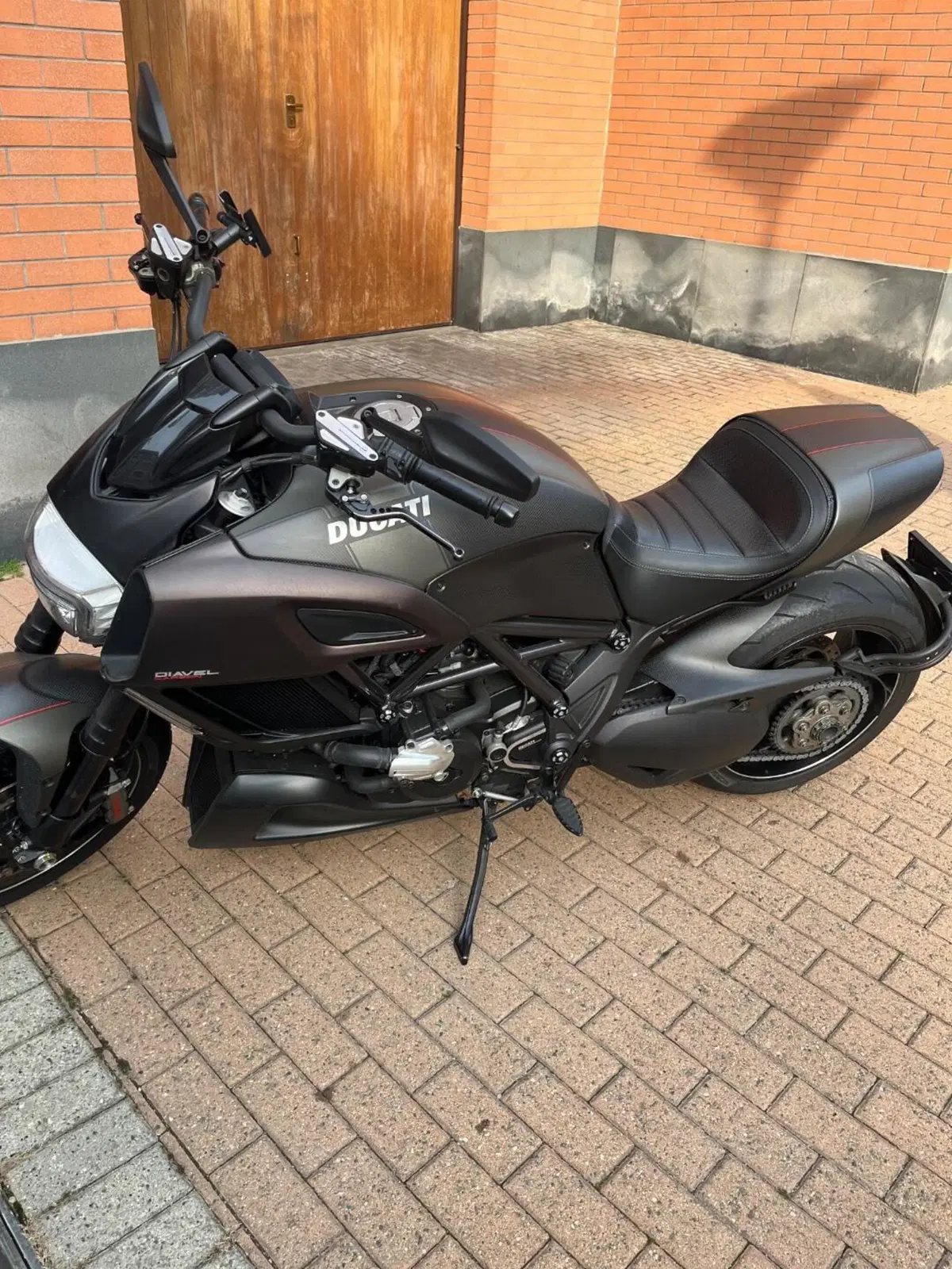 Ducati Diavel 1200 Carbon (2014 - 16) (11)