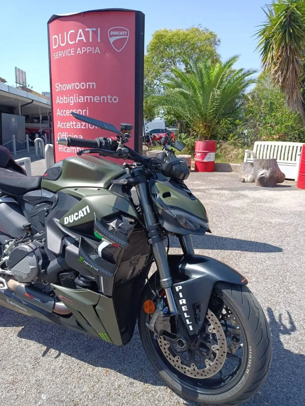Ducati Streetfighter V2 955 Green (2022 - 23) (2)