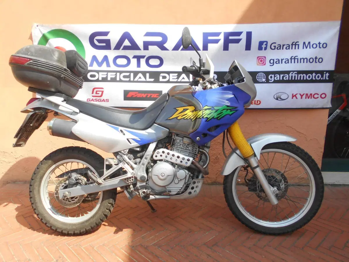 Honda NX 650 Dominator (1996 - 02) (2)