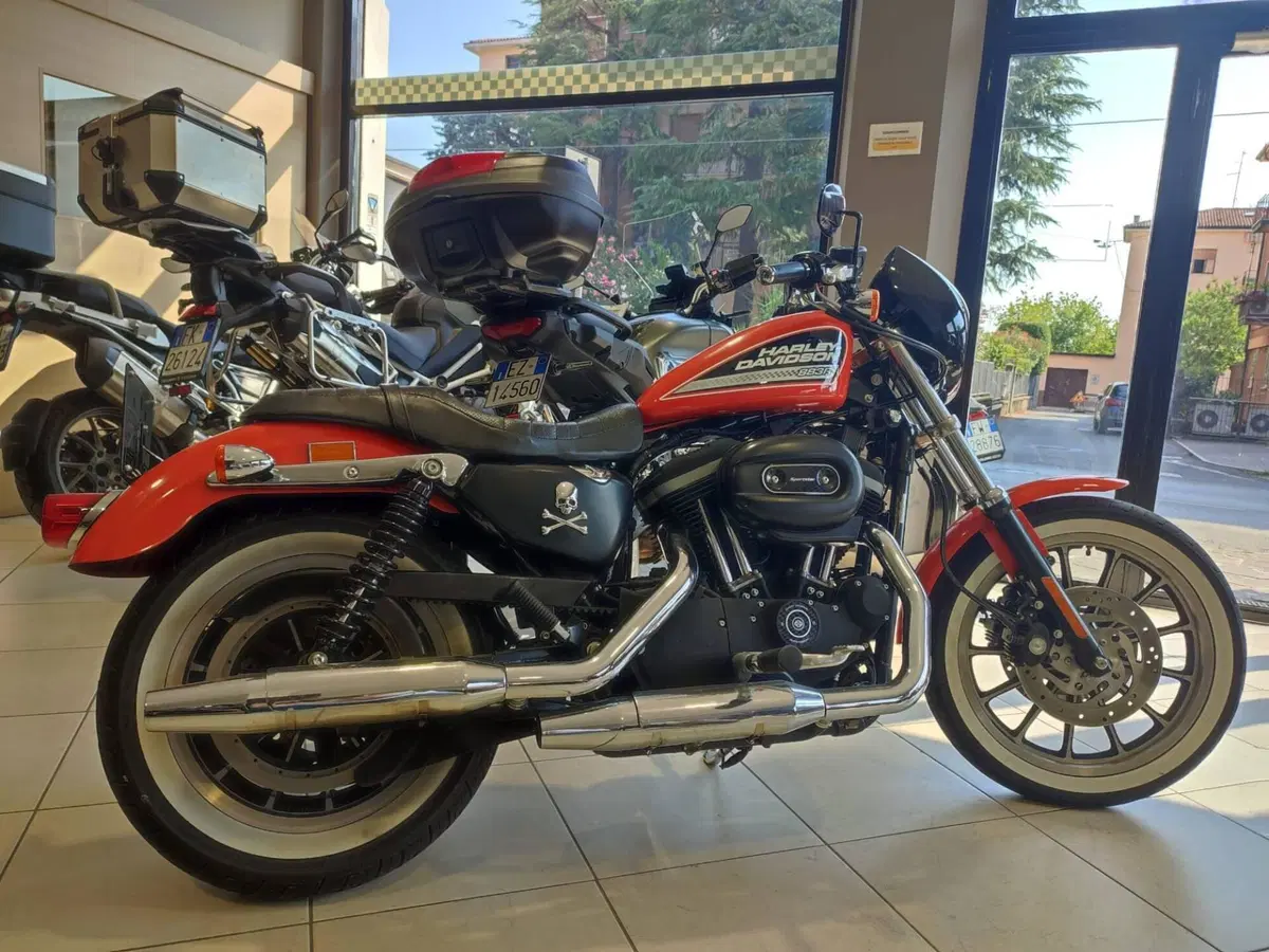 Harley-Davidson 883 R (2004 - 05) - XL 883R (3)