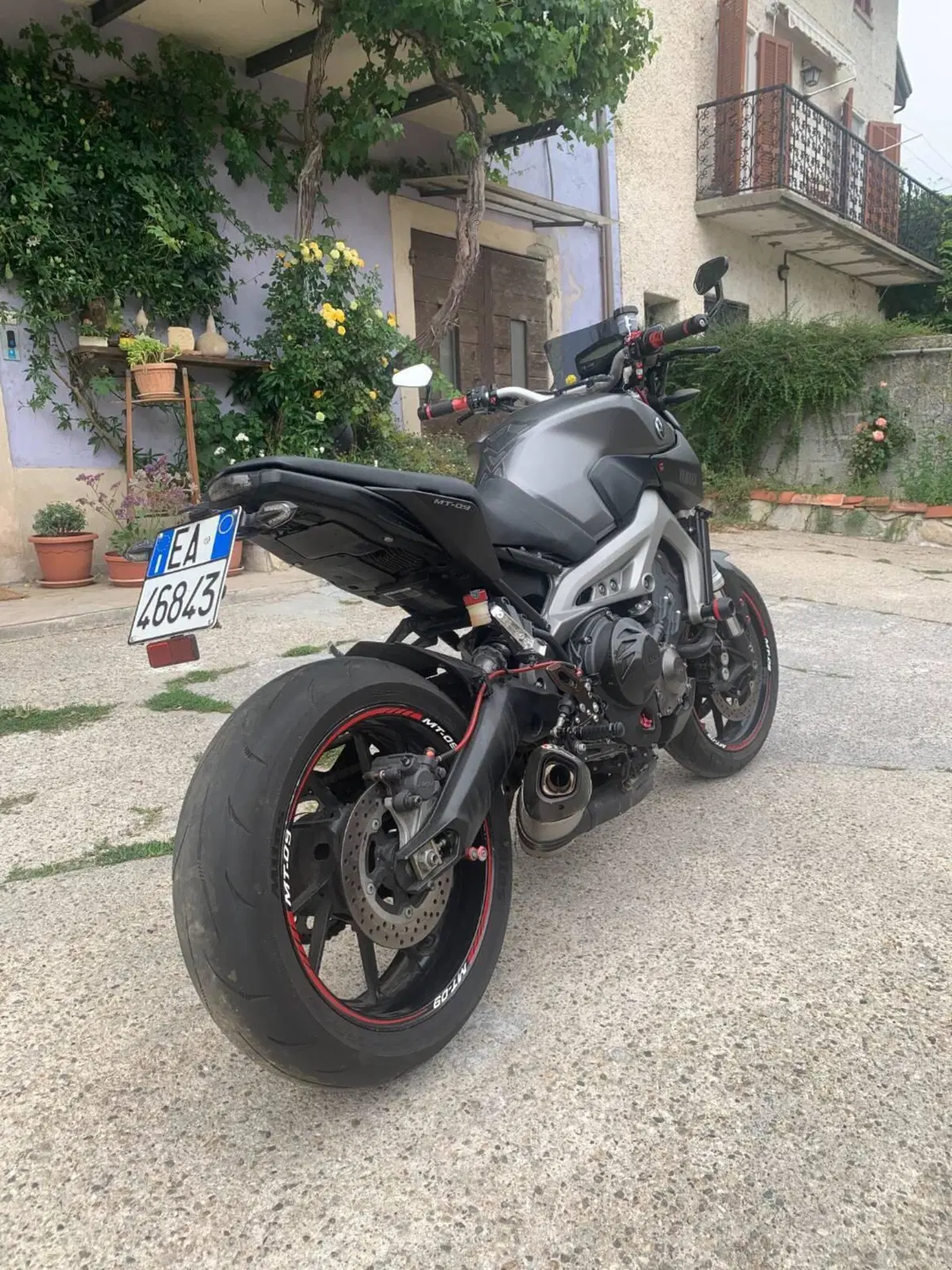 Yamaha MT-09 (2013 - 15) (3)