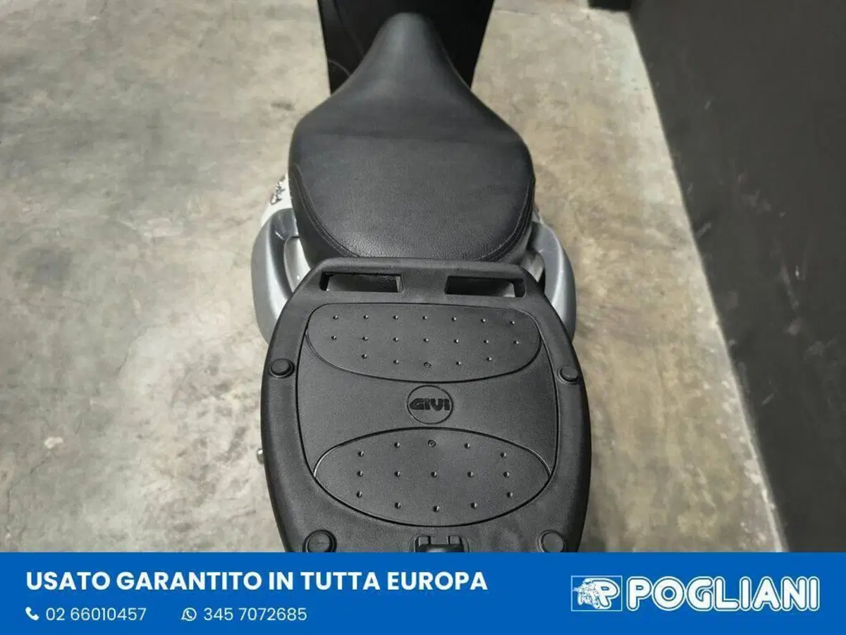 Piaggio Liberty 150 ABS (2017 - 20) (10)